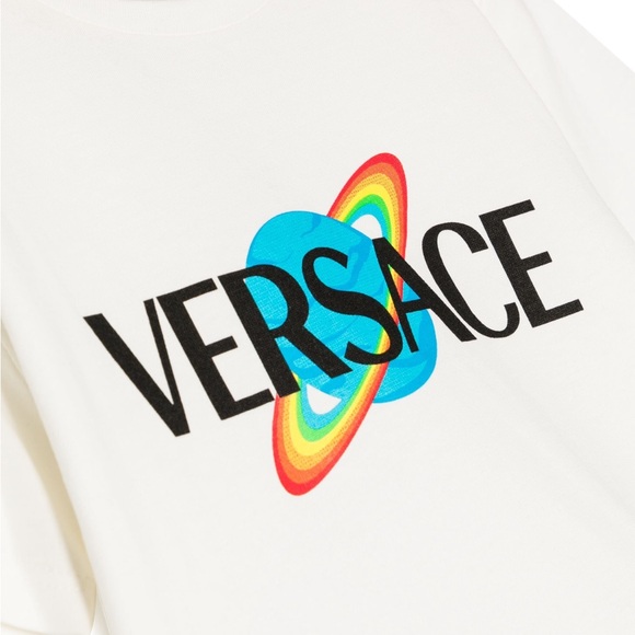 Versace print Logo Tshirt - Picture 2 of 7